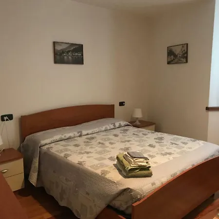 Casa Ivana Μενάτζιο
